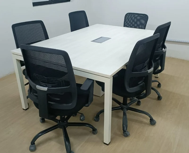 6-SEATING CONFERENCE TABLE